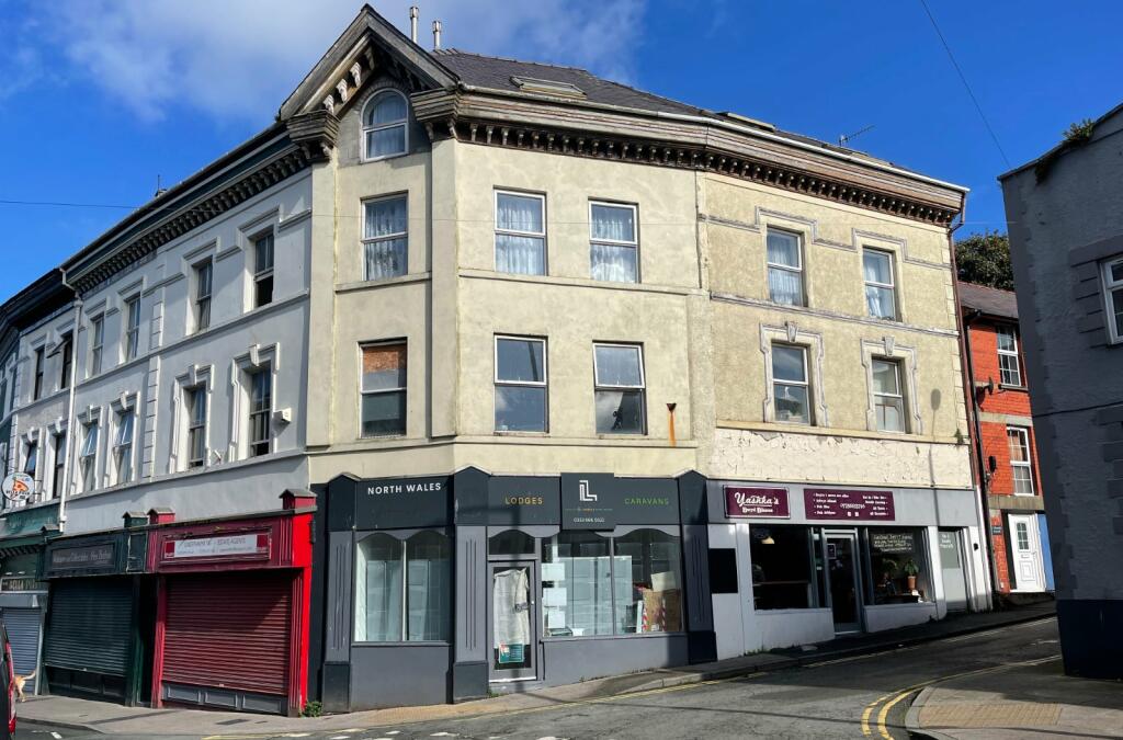 Main image of property: South Penrallt, Caernarfon, Gwynedd, LL55