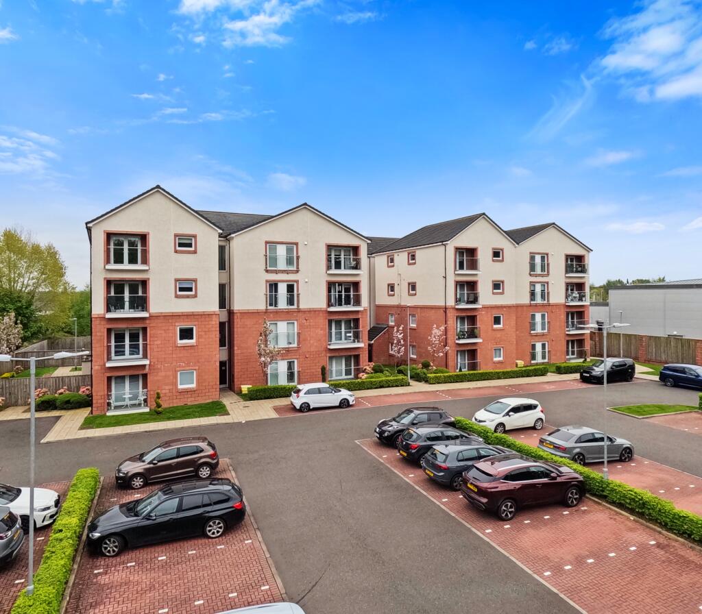 2 bedroom flat for sale in Bothwell Mews, Bothwell Road, Glasgow, G71