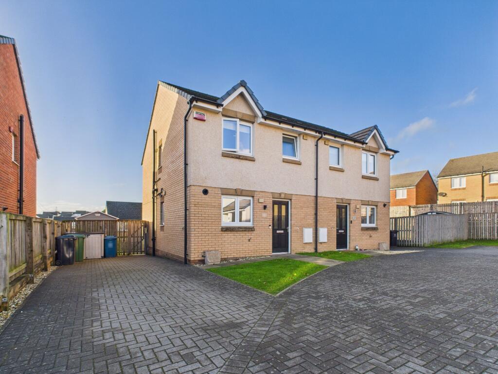 Main image of property: Wellsgreen Gardens, Broomhouse