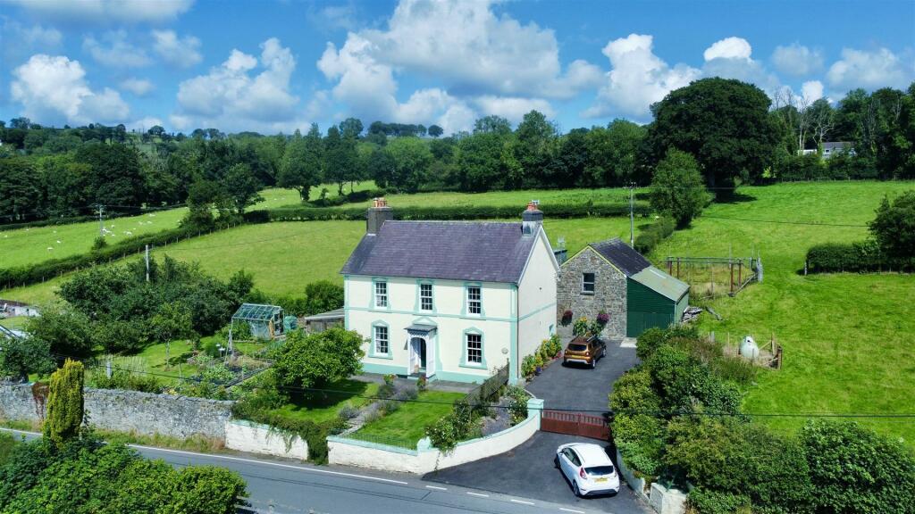 4 bedroom smallholding for sale in Pontsian, Llandysul, SA44