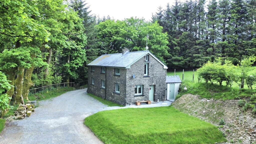 Main image of property: Gwernogle, Carmarthen