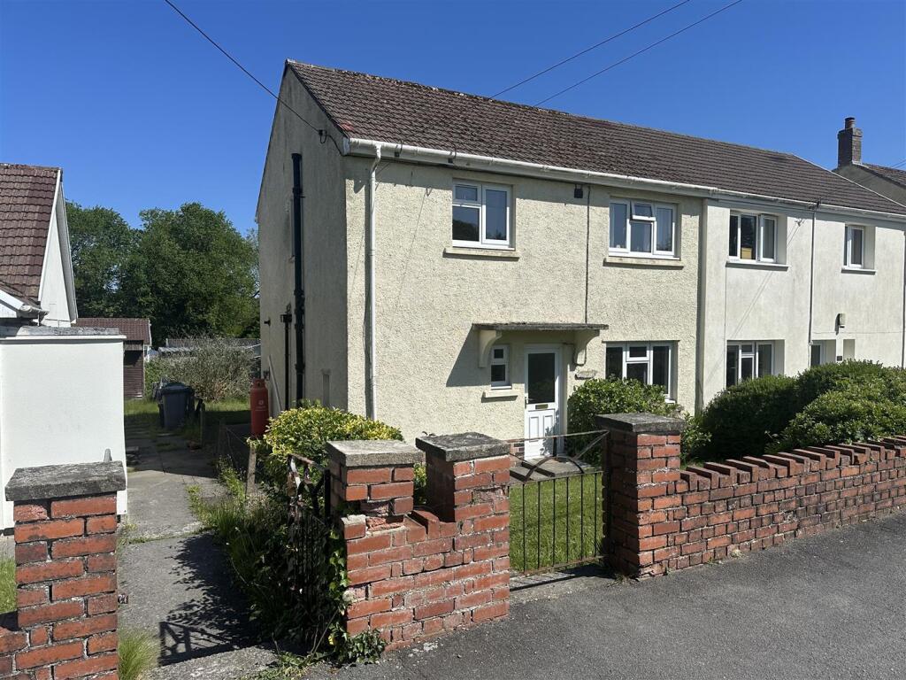 Main image of property: Llanwnnen, Lampeter