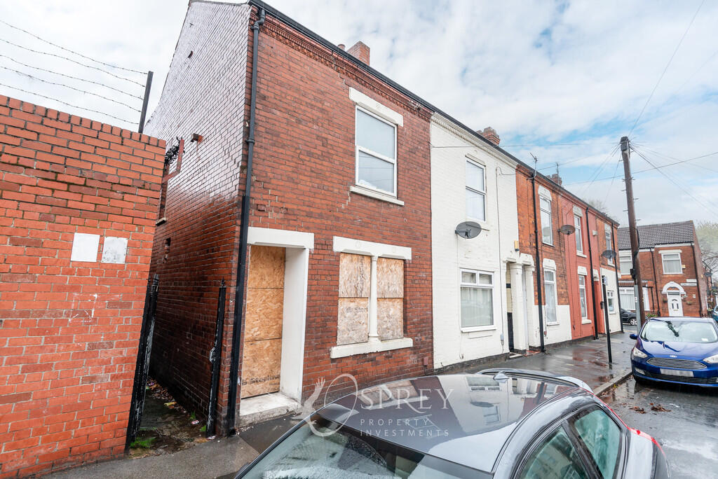 Main image of property: Dee Street, Hull