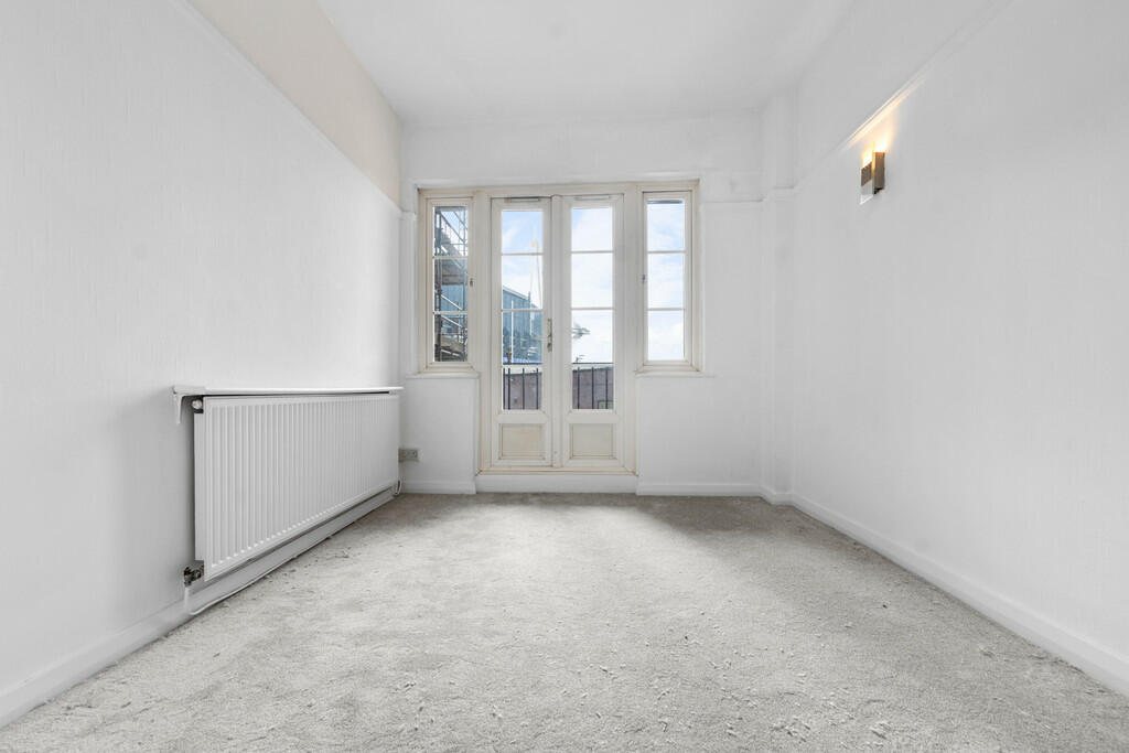 Additional property image - Warwick House, Westgate Street, City Centre