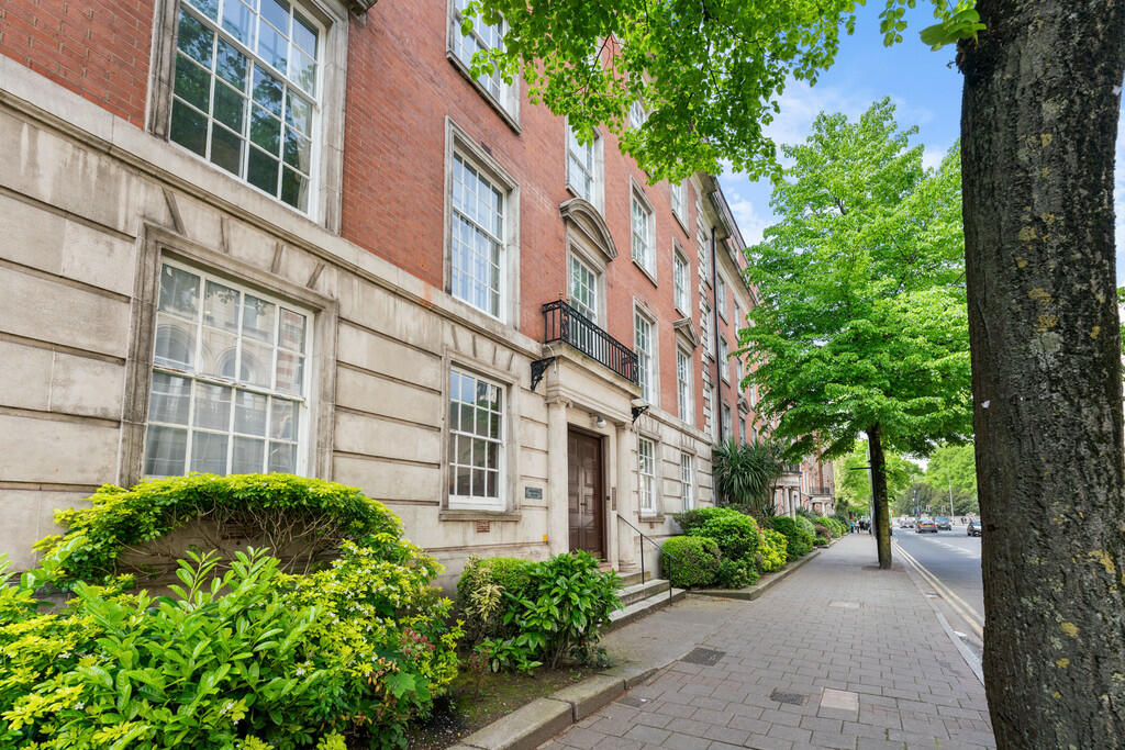 Additional property image - Warwick House, Westgate Street, City Centre