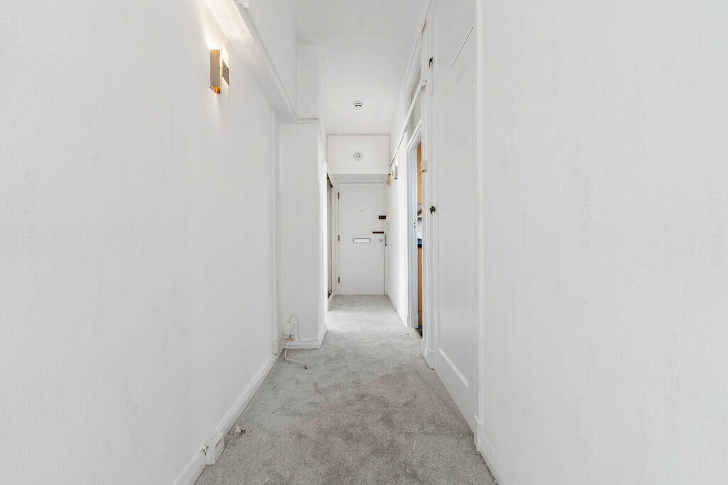 Additional property image - Warwick House, Westgate Street, City Centre