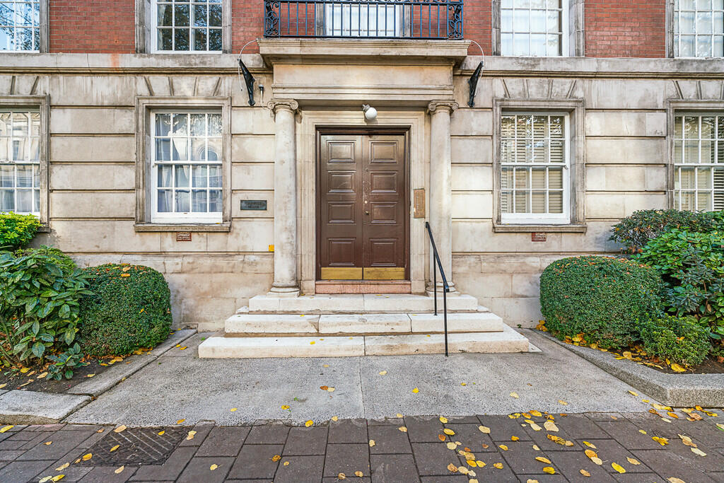 Additional property image - Warwick House, Westgate Street, City Centre