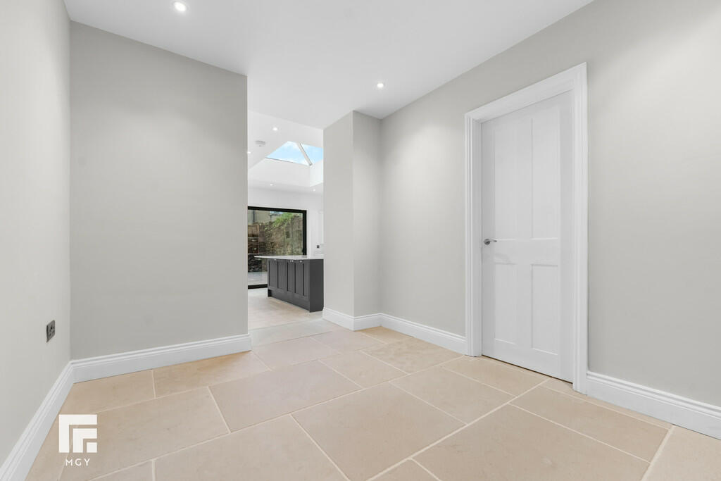 Additional property image - Pontcanna Place, Pontcanna