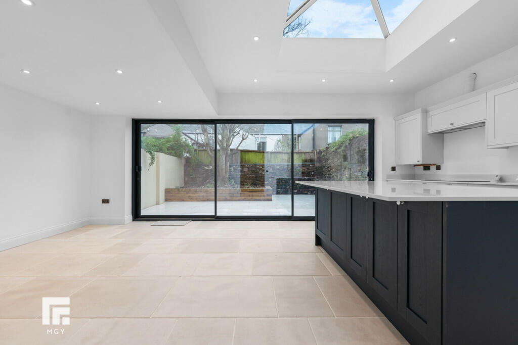 Additional property image - Pontcanna Place, Pontcanna