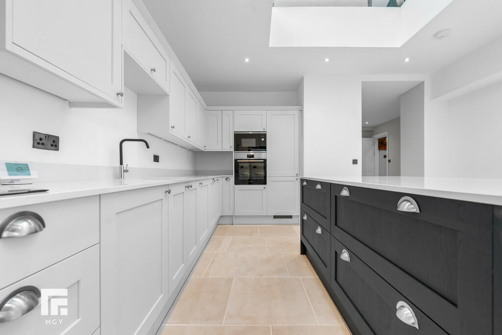 Additional property image - Pontcanna Place, Pontcanna