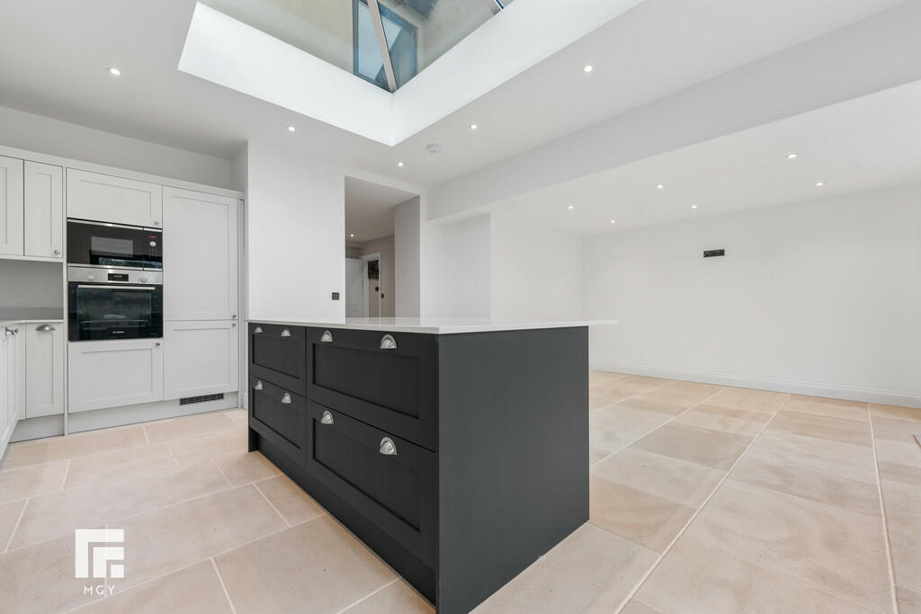 Additional property image - Pontcanna Place, Pontcanna