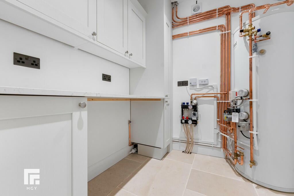 Additional property image - Pontcanna Place, Pontcanna