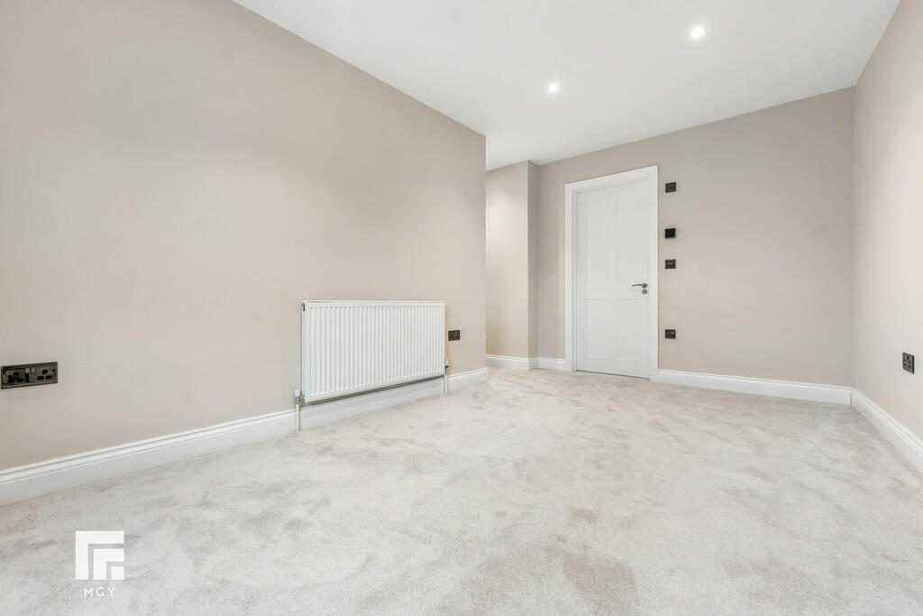Additional property image - Pontcanna Place, Pontcanna