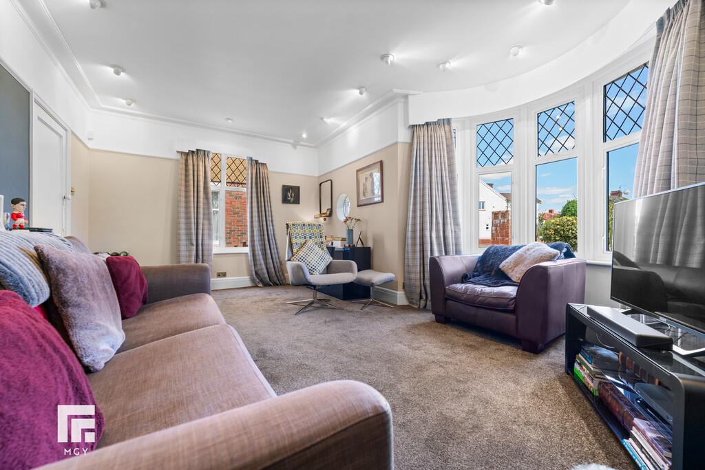 Additional property image - Pencisely Crescent, Llandaff, Cardiff