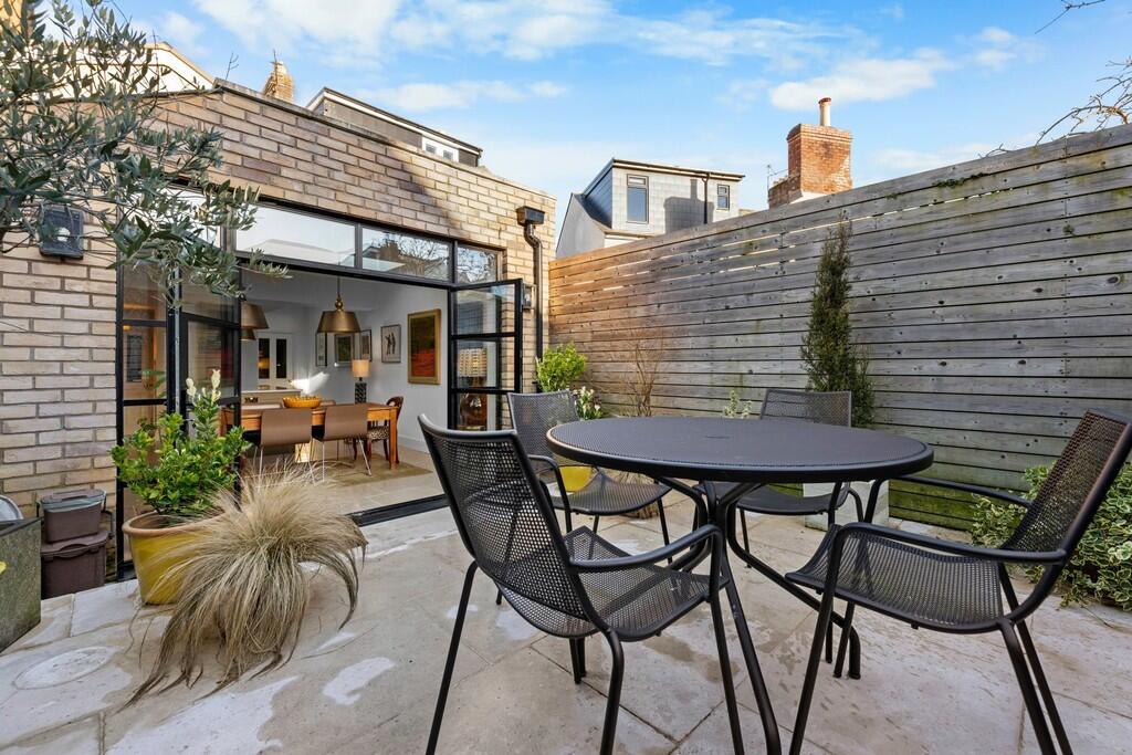 Additional property image - Wyndham Road, Pontcanna, Cardiff