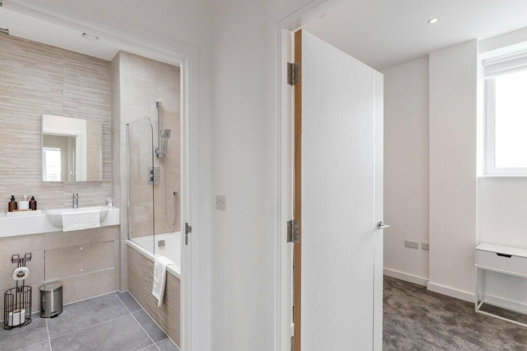 Additional property image - Beckenham Road, Beckenham, London, BR3
