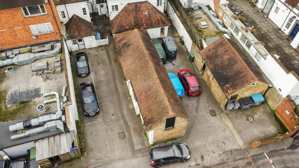 Main image of property: Packhorse Road, Gerrards Cross