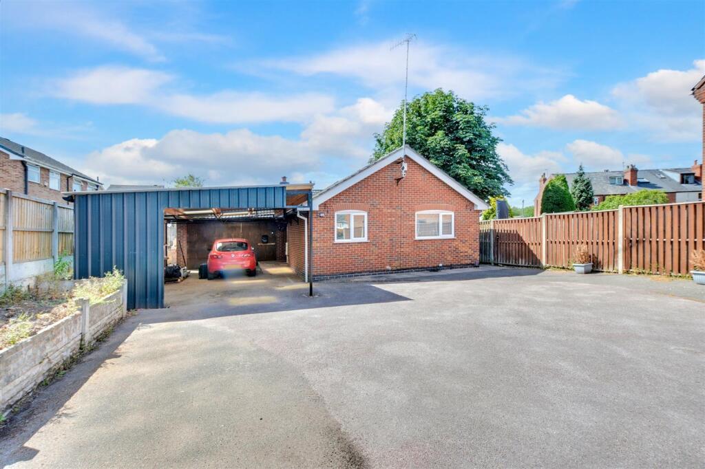 Main image of property: Garton Close, Nottingham