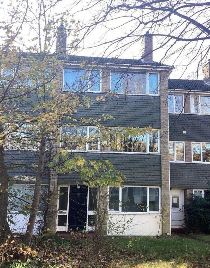 Main image of property: Mersea Road, Colchester, CO2