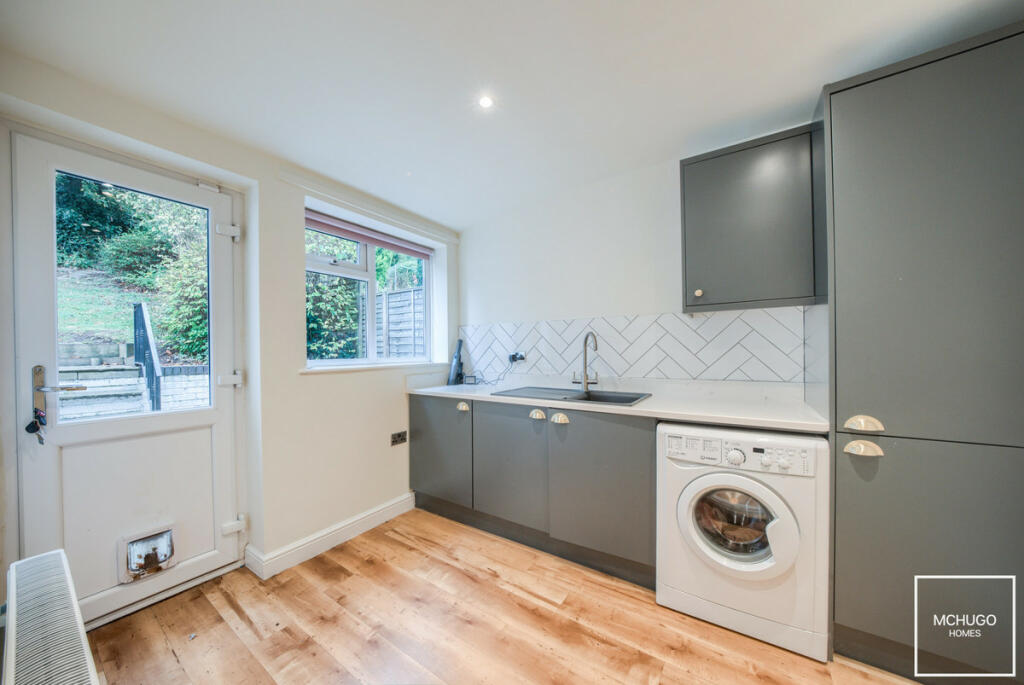Additional property image - Crondal Place, Edgbaston, B15