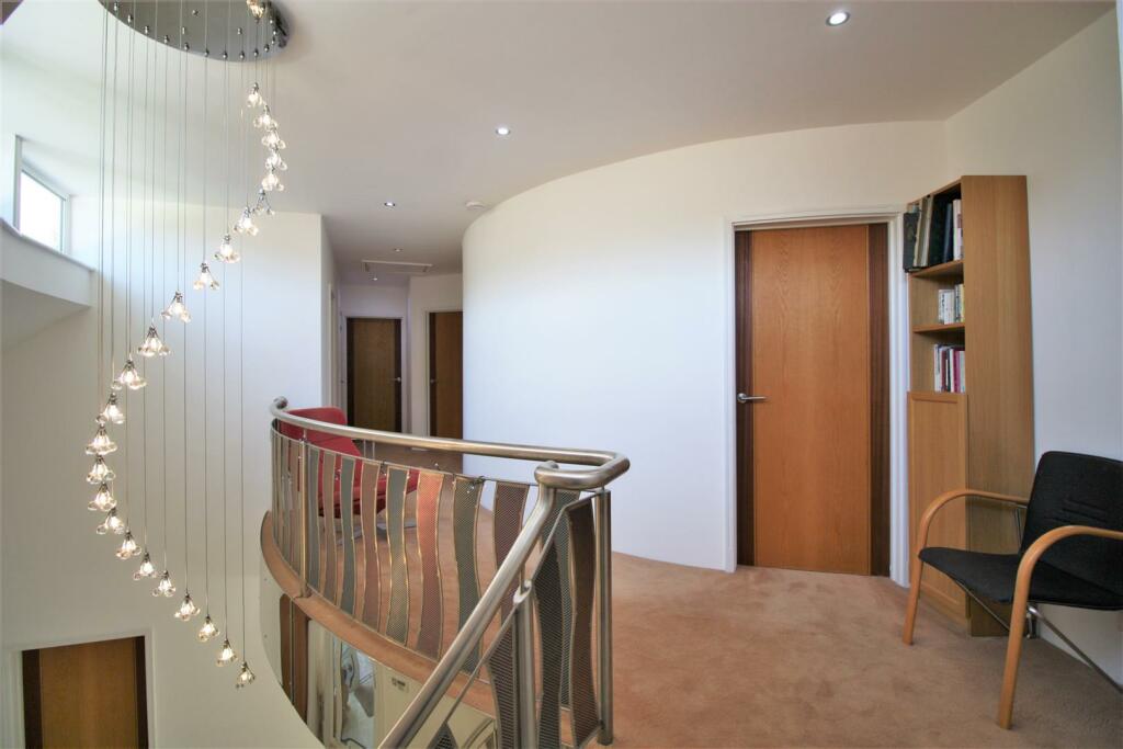 Additional property image - Ashley Drive South, Ashley Heath, Ringwood