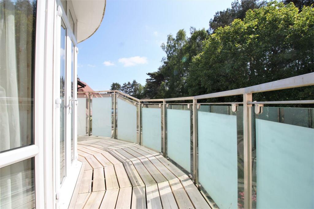 Additional property image - Ashley Drive South, Ashley Heath, Ringwood