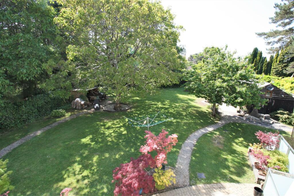 Additional property image - Ashley Drive South, Ashley Heath, Ringwood