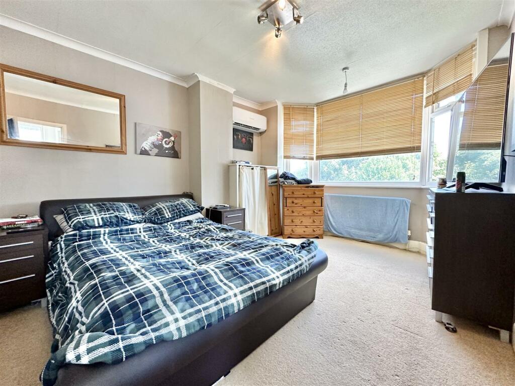 Additional property image - Wallisdown Road, Bournemouth