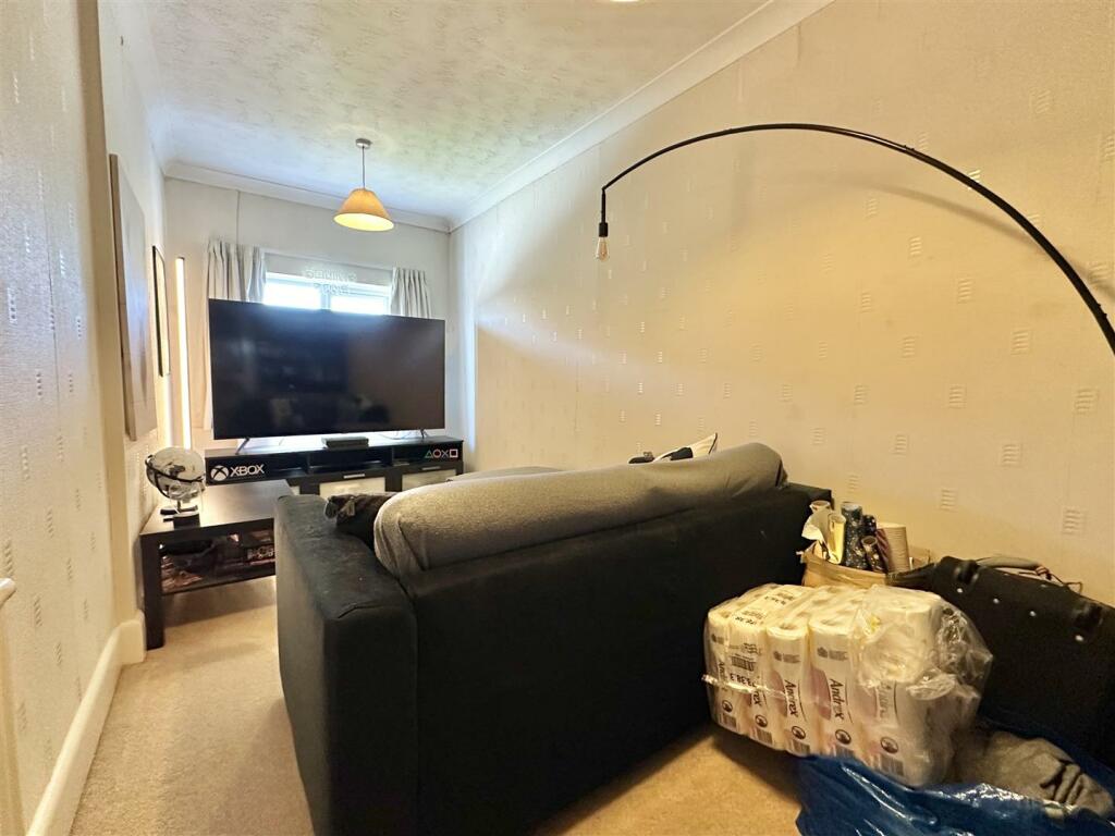 Additional property image - Wallisdown Road, Bournemouth