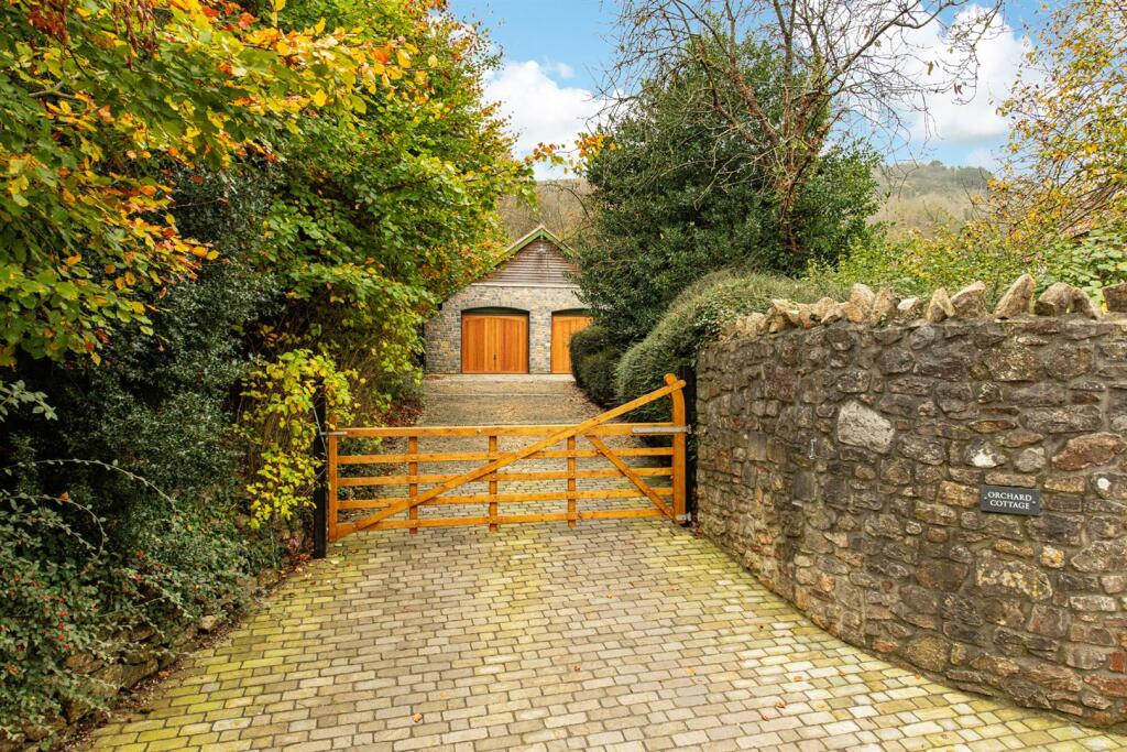 Additional property image - Compton Bishop, Axbridge