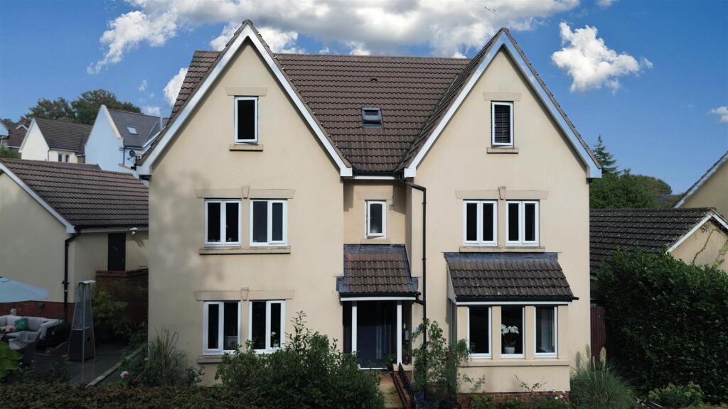 Main image of property: Theynes Croft, Long Ashton, Bristol