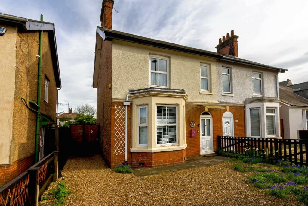 4 bedroom semi-detached house for sale in Garton End Road, Peterborough, PE1