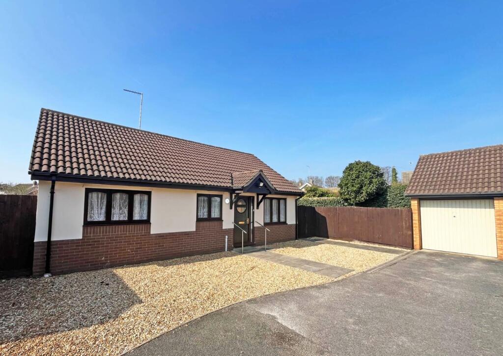 Main image of property: Thorpe Lea Road, Peterborough