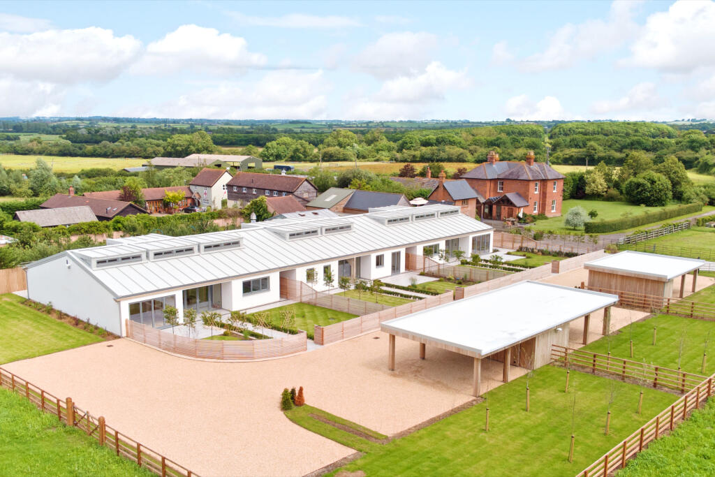 Main image of property: Mulberry Barn, Claydon Road, Hogshaw, Milton Keynes, Buckinghamshire