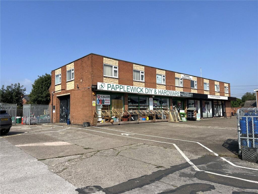 Main image of property: Papplewick Lane, Hucknall, Nottingham, Nottinghamshire, NG15