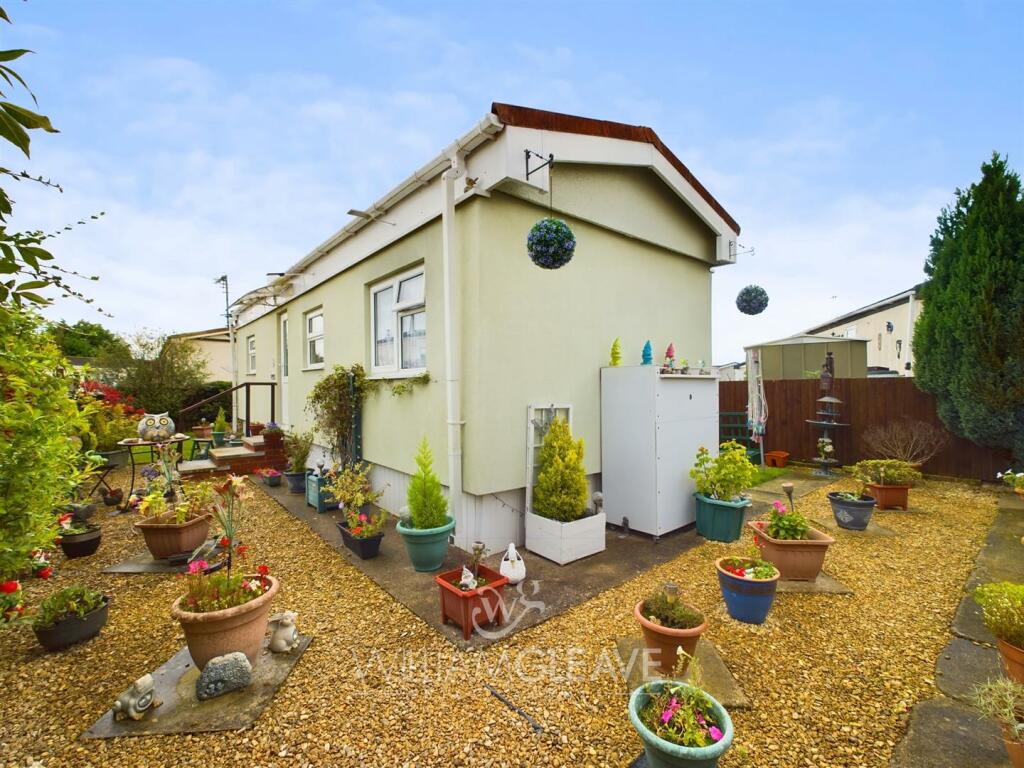 1 bedroom park home for sale in Gladstone Way, Mancot, Deeside, CH5