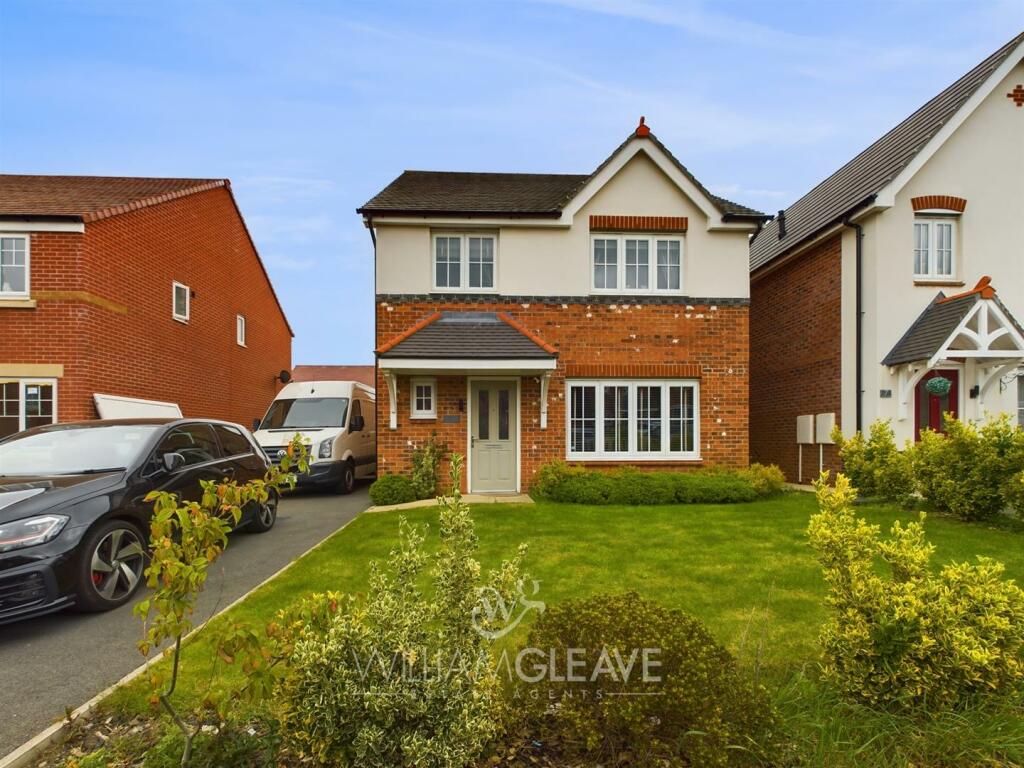 4 bedroom detached house for sale in Rhodfa Caradog, Oakenholt, Flint, CH6