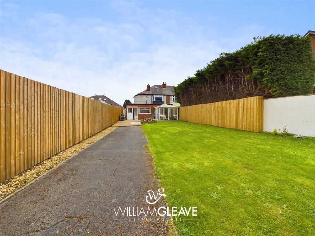 4 bedroom semidetached house for sale in Aston Hill, Ewloe, Deeside