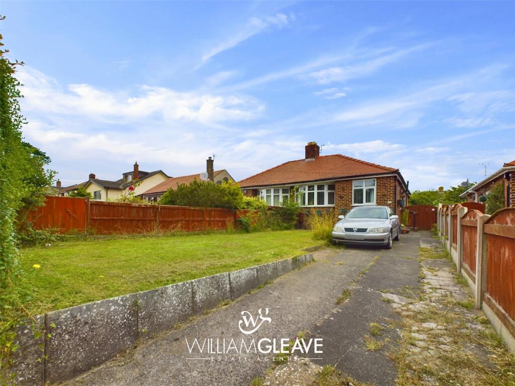 2 bedroom bungalow for sale in Mold Road, Connah's Quay, Deeside