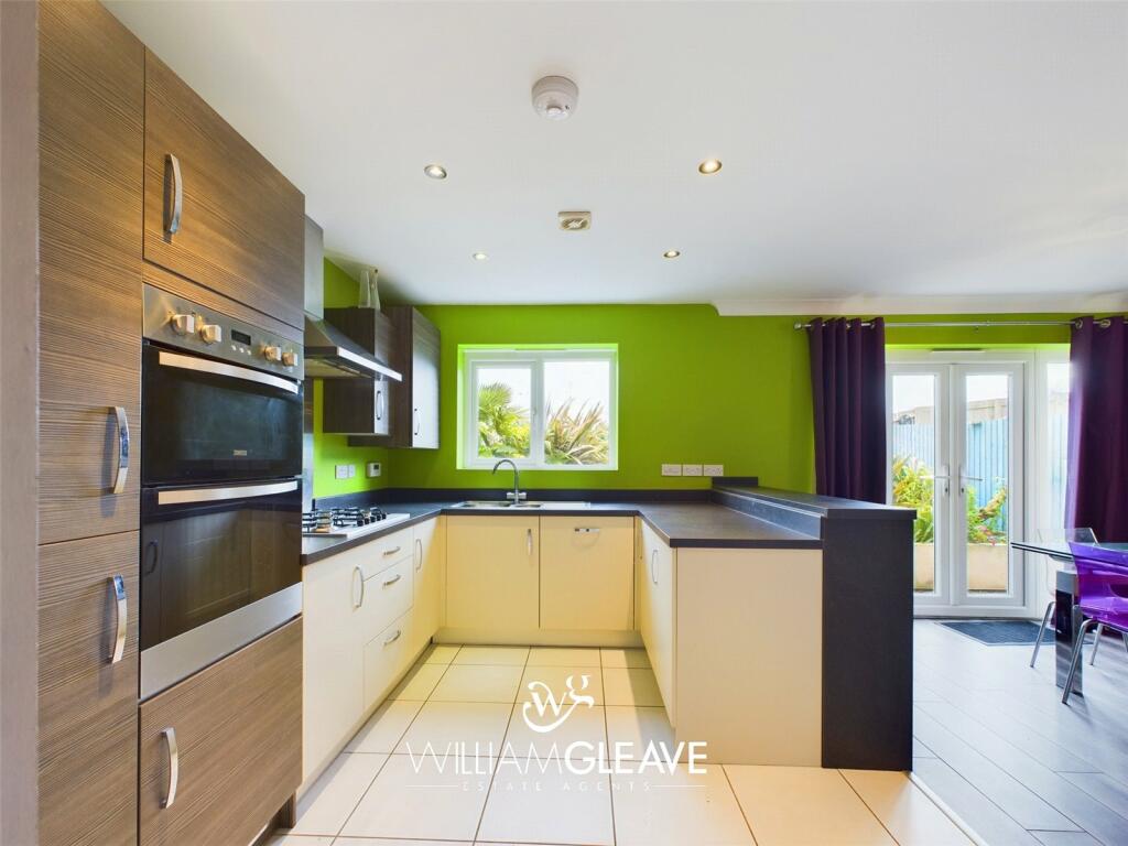 Additional property image - Rhodfa Gwenffrewi, Oakenholt, Flint, Flintshire, CH6