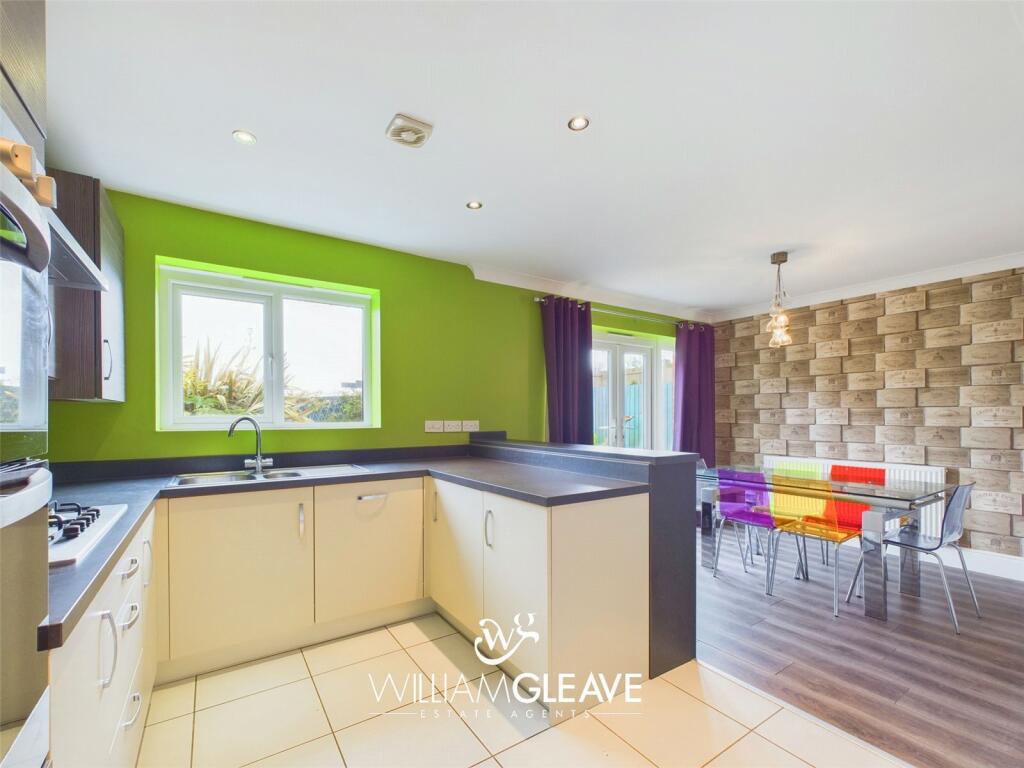 Additional property image - Rhodfa Gwenffrewi, Oakenholt, Flint, Flintshire, CH6