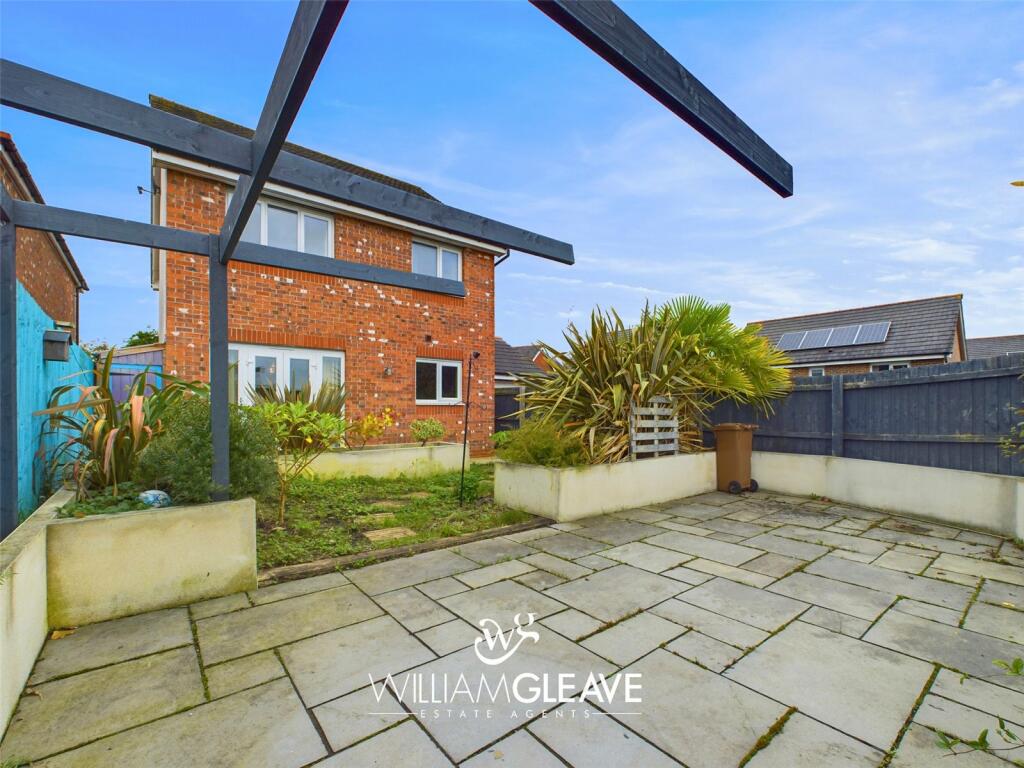 Additional property image - Rhodfa Gwenffrewi, Oakenholt, Flint, Flintshire, CH6