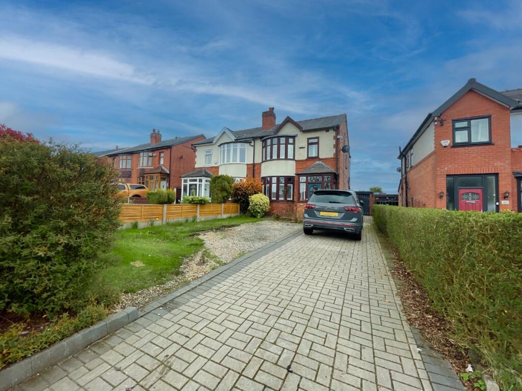 3 bedroom semidetached house for sale in Newbrook Road, Bolton