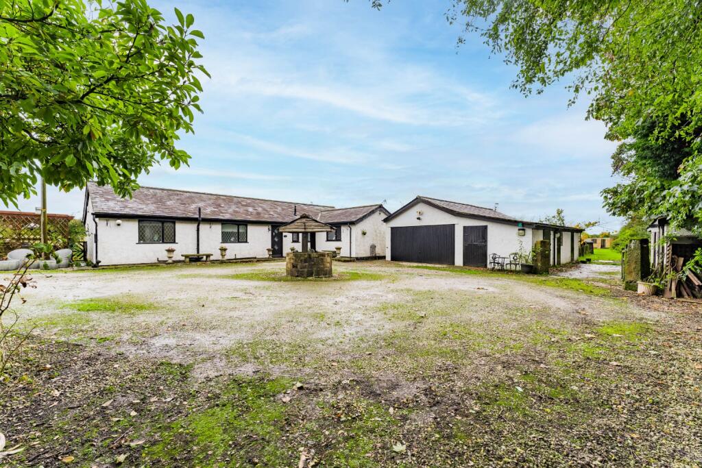 Additional property image - Whittle House Farm, Wingates Lane, Westhoughton, BL5