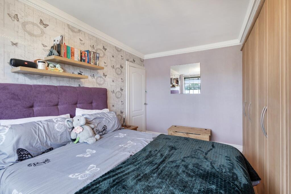 Additional property image - Crosshill Walk, Bolton, Lancashire, BL3