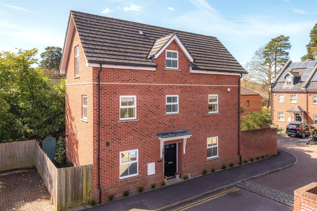 Main image of property: Iron Duke Close, Crowthorne, Berkshire, RG45