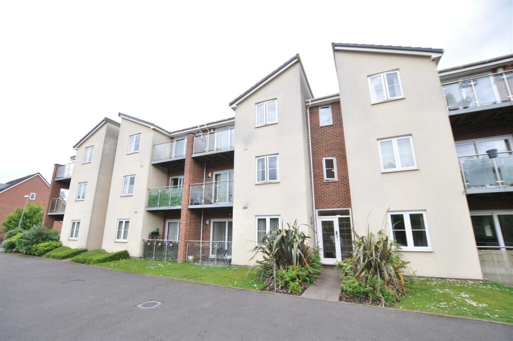1 bedroom apartment for sale in Saw Mill Way, BurtonOnTrent, DE14