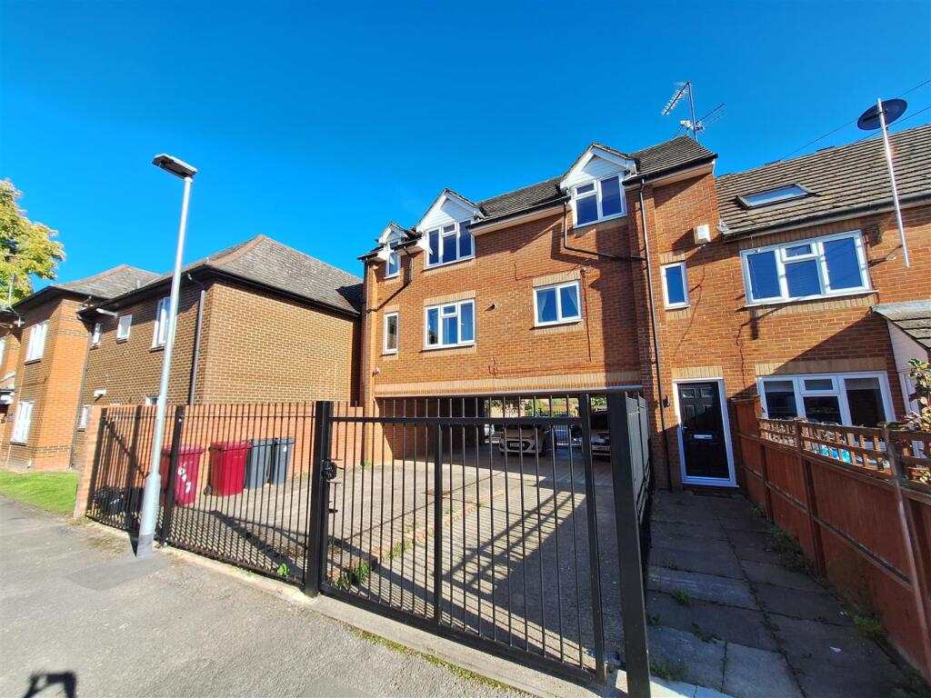 Main image of property: Grayling Court