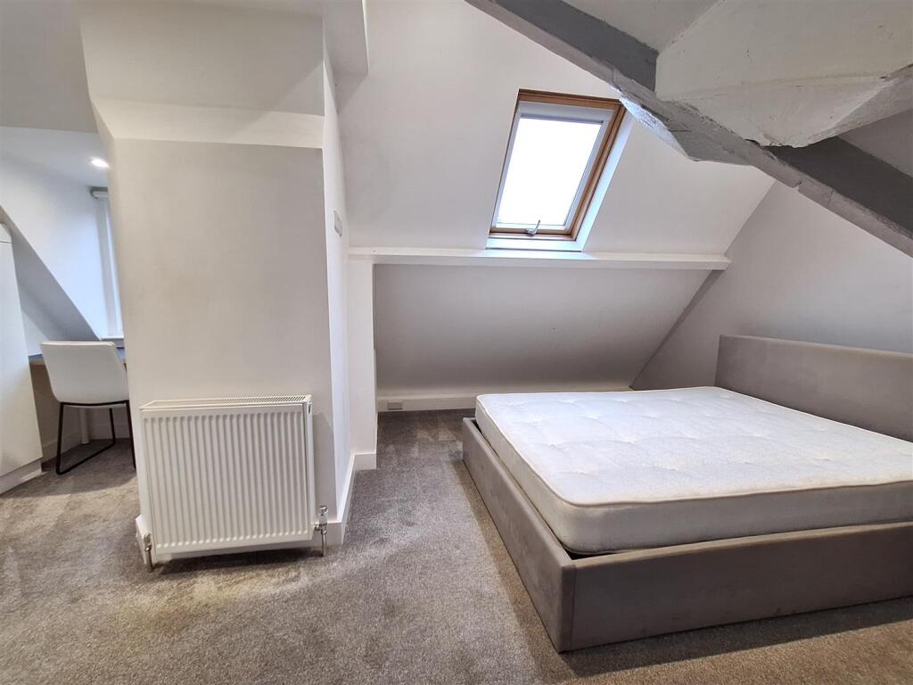 Main image of property: Room 7, Linden