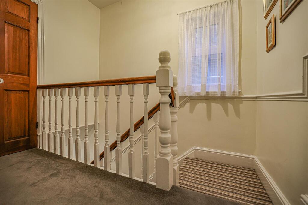 Additional property image - Luton Road, Harpenden, AL5